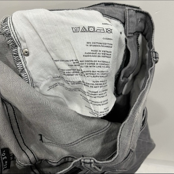 Urban Outfitters BDG High Waist Cotton Grey Denim Jeans 28w 30L Distressed - Picture 9 of 10